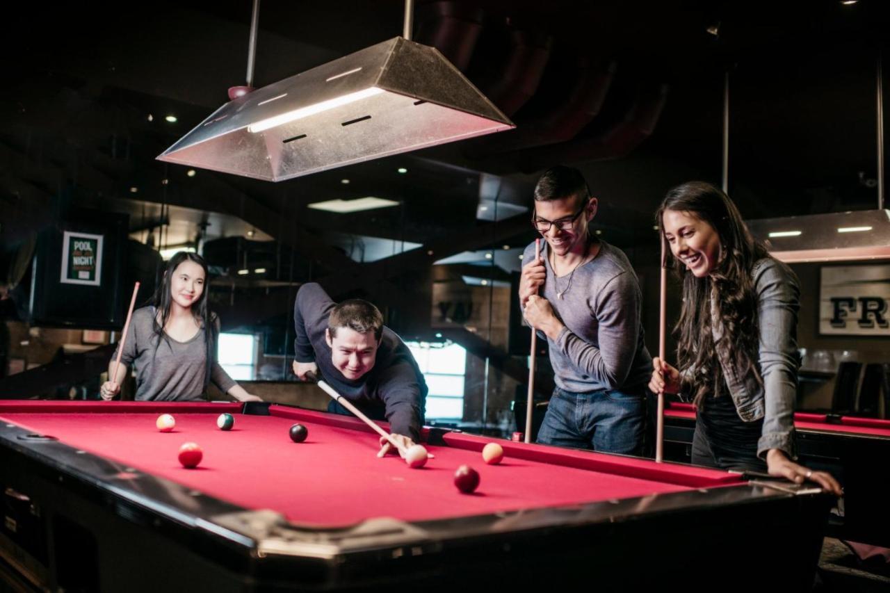 The Frobisher Inn Iqaluit Exteriör bild